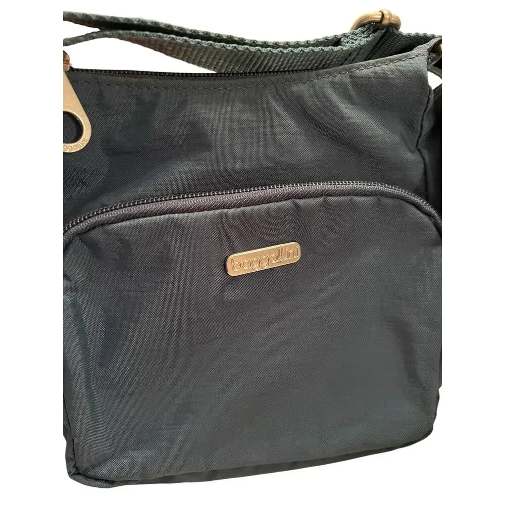 Baggallini Joey Bagg Pacific Blue adjustable lightweight crossbody travel bag